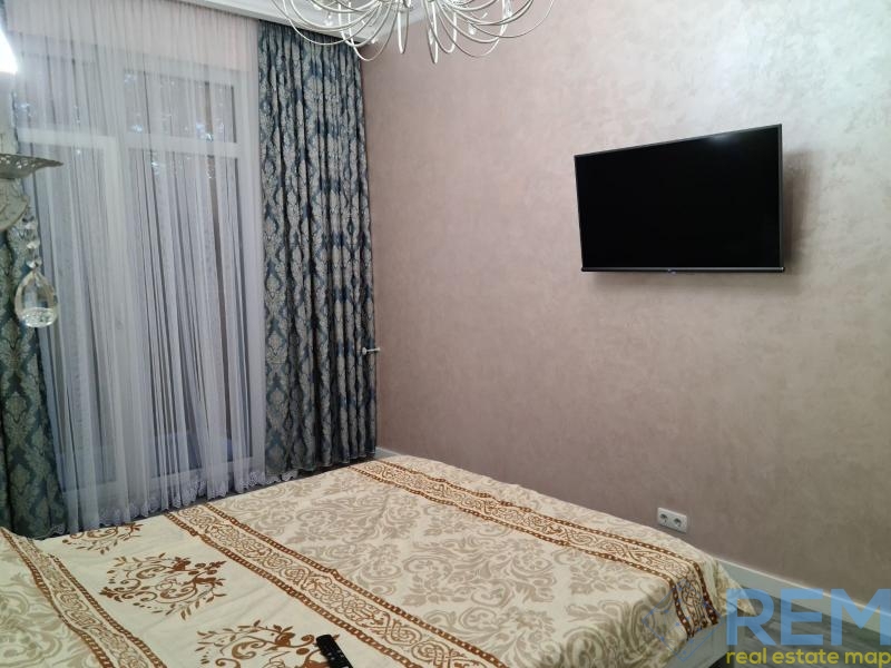 продажа однокомнатной квартиры номер A-174694 в Приморском районе, фото номер 6